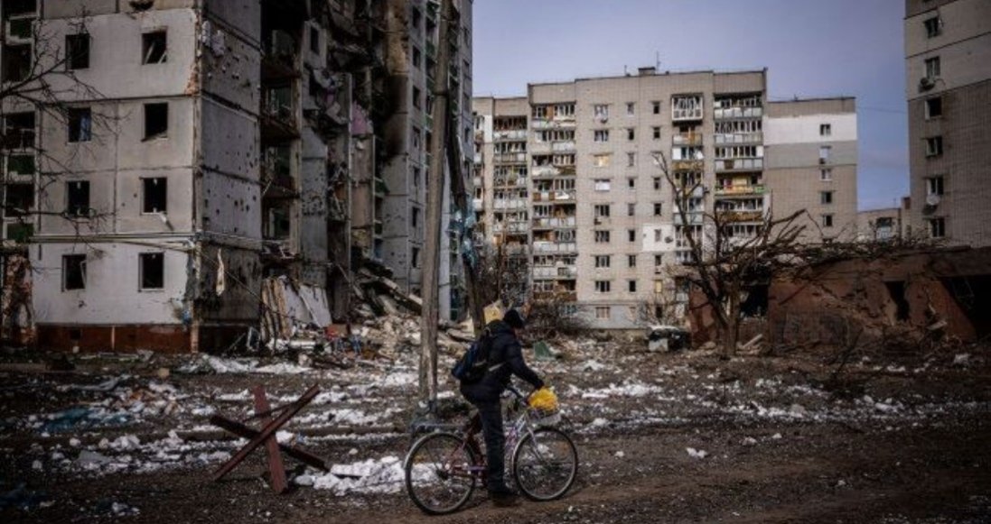 росіяни знищили будівлю онкологічного відділення в Чернігові