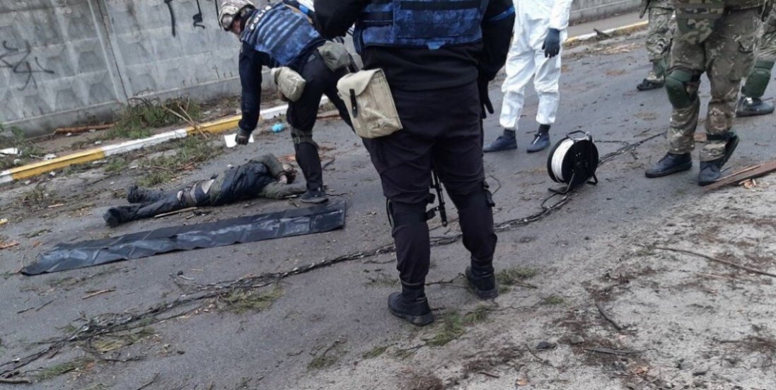 Під Києвом росіяни розстрілювали мирних мешканців. ФОТО 18+
