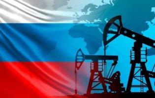 Франція готова «йти далі» та заборонити російську нафту