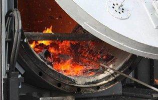 У Маріуполі виявили 13 мобільних крематоріїв, де спалюють тіла українців