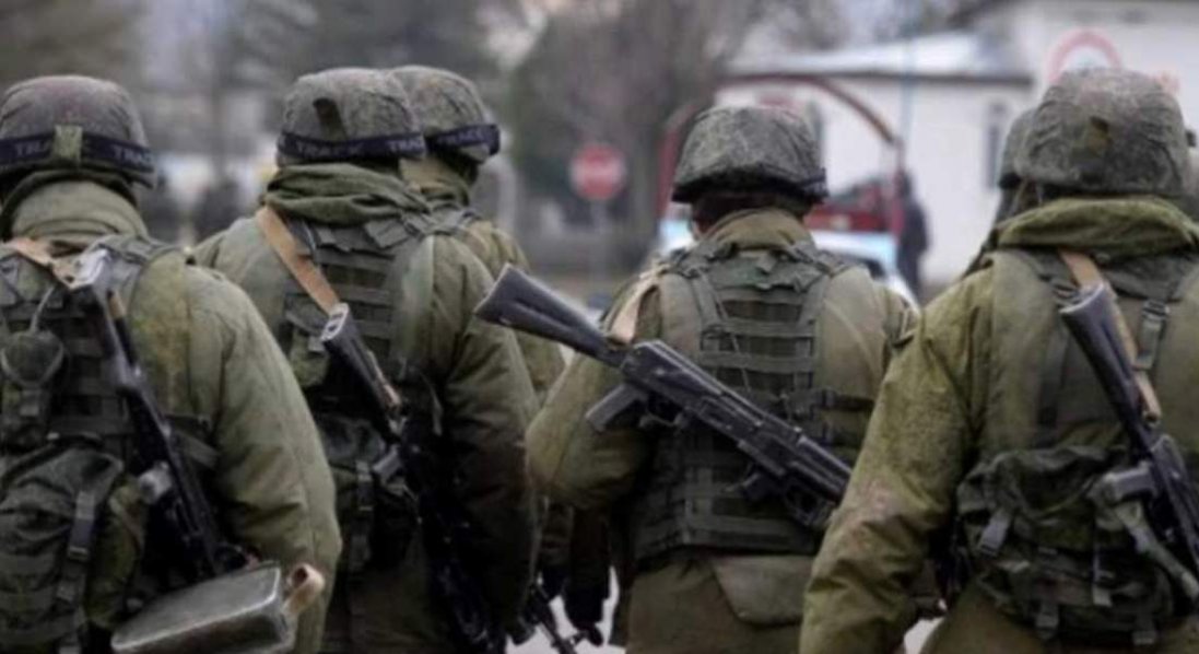 російські загарбники під час втечі з-під Києва замість зброї взяли унітази