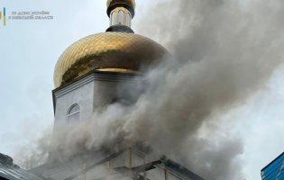 У Гостомелі горіла церква