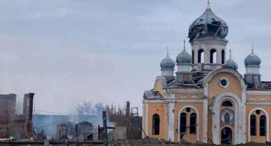 На Луганщині зруйнували сім православних храмів