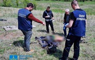 На Миколаївщині знайшли трупи двох людей: їх катували