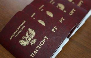 Депортованих на окуповані території українців змушують отримувати «паспорти» «ЛНР»