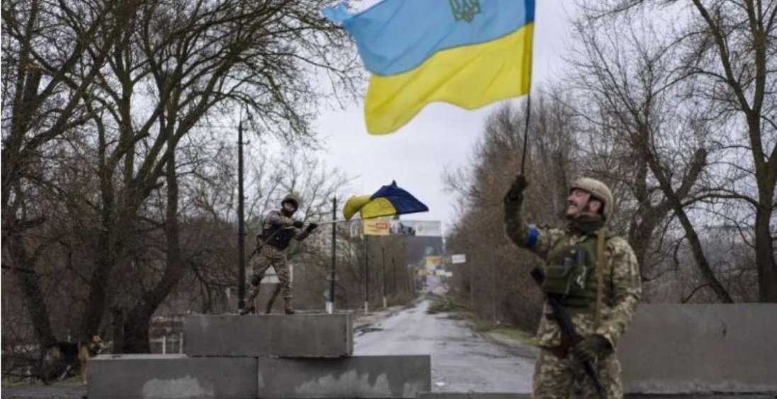 Україна виграла битву за Харків: рф відводить війська від міста