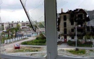 Більше 50 будинків за добу зруйнували росіяни на Луганщині