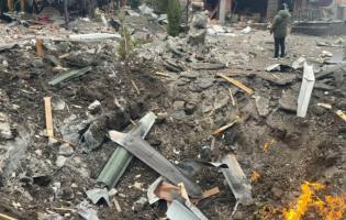 Авіаудар по Десні: загинули 8 людей, 12 поранених