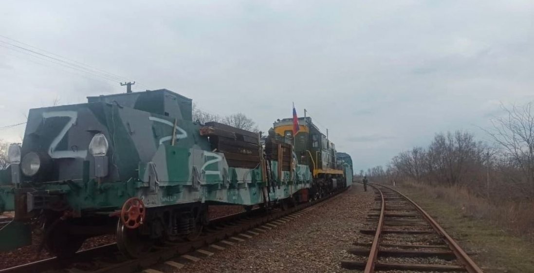У Мелітополі партизани підірвали броньований потяг росіян