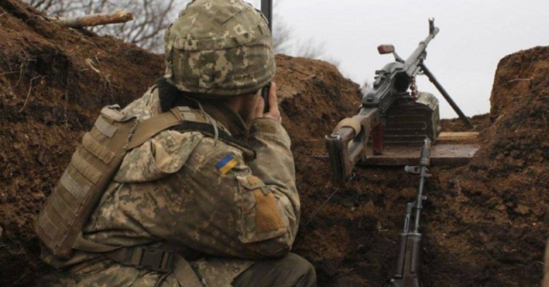 Україну сьогодні боронить близько 700 тисяч військових, - Зеленський