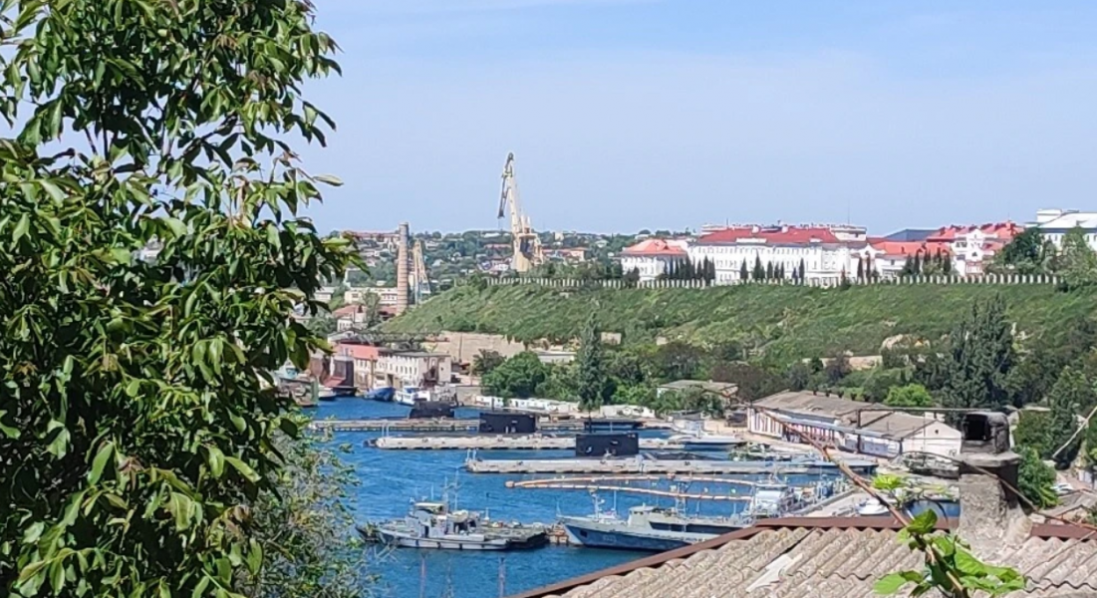 Дві третини підводних човнів росія вивела в море