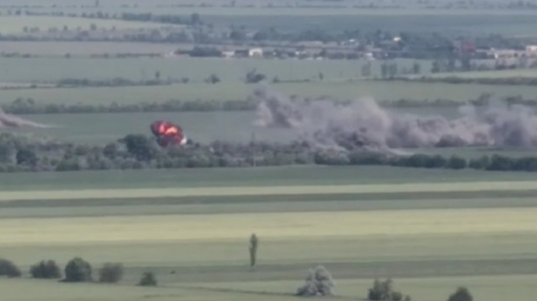 Як українська артилерія смалить росіян біля Херсона