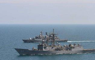 У Чорному морі - підводний човен росіян і 4 кораблі
