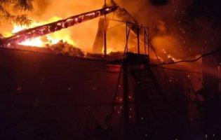 На Дніпропетровщині росіяни обстріляли житловий сектор з «Ураганів»: є загиблий і поранені