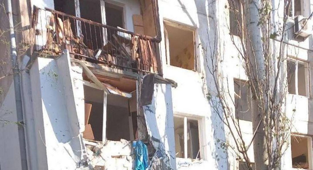 рашисти завдали ракетного удару по Миколаєву: є загибла й поранені