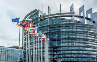 Європарламент підтримав кандидатський статус для України