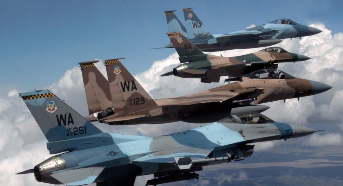 У Конгресі США ініціювали навчання українських пілотів на F-15 та F-16