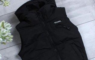 Принципи вибору демісезонних жилетів для дівчаток