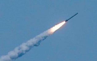По Миколаєву росіяни випустили шість ракет за ранок