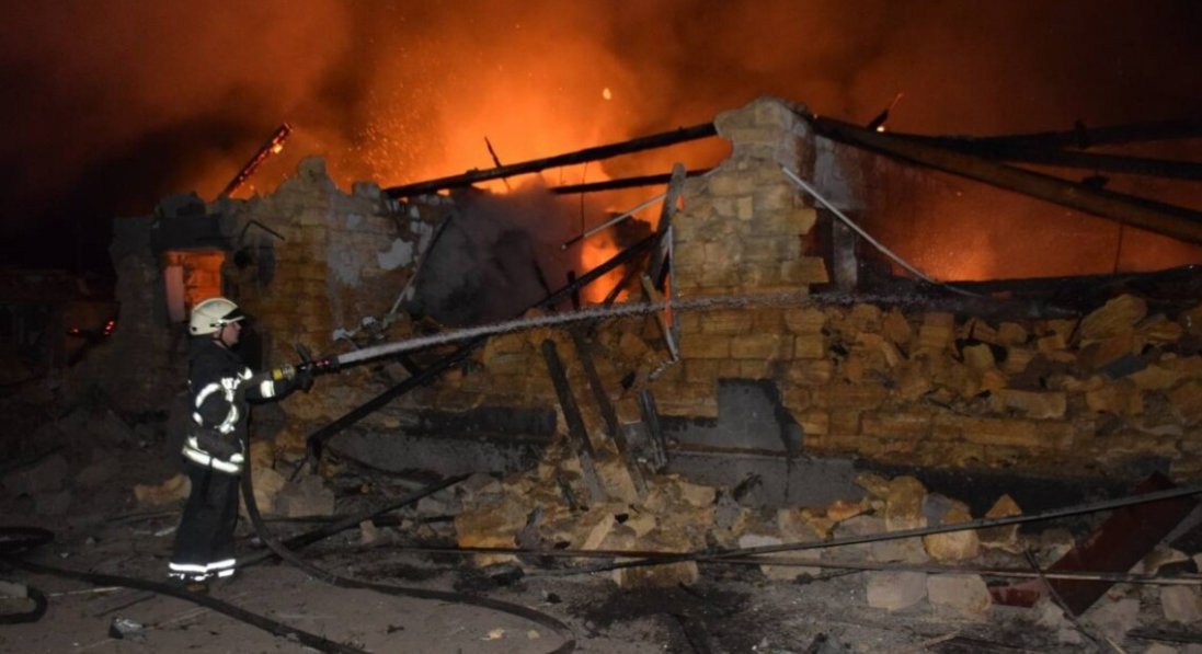По Одещині рашисти вночі завдали ракетні удари: є постраждалі