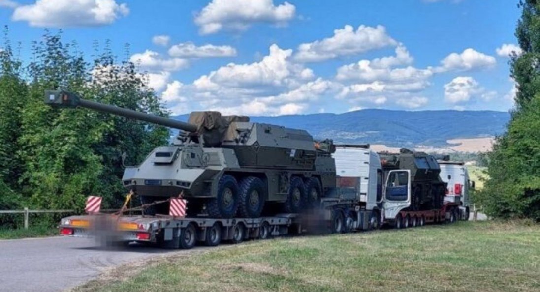 Україна отримала самохідні артилерійські установки Zuzana від Словаччини