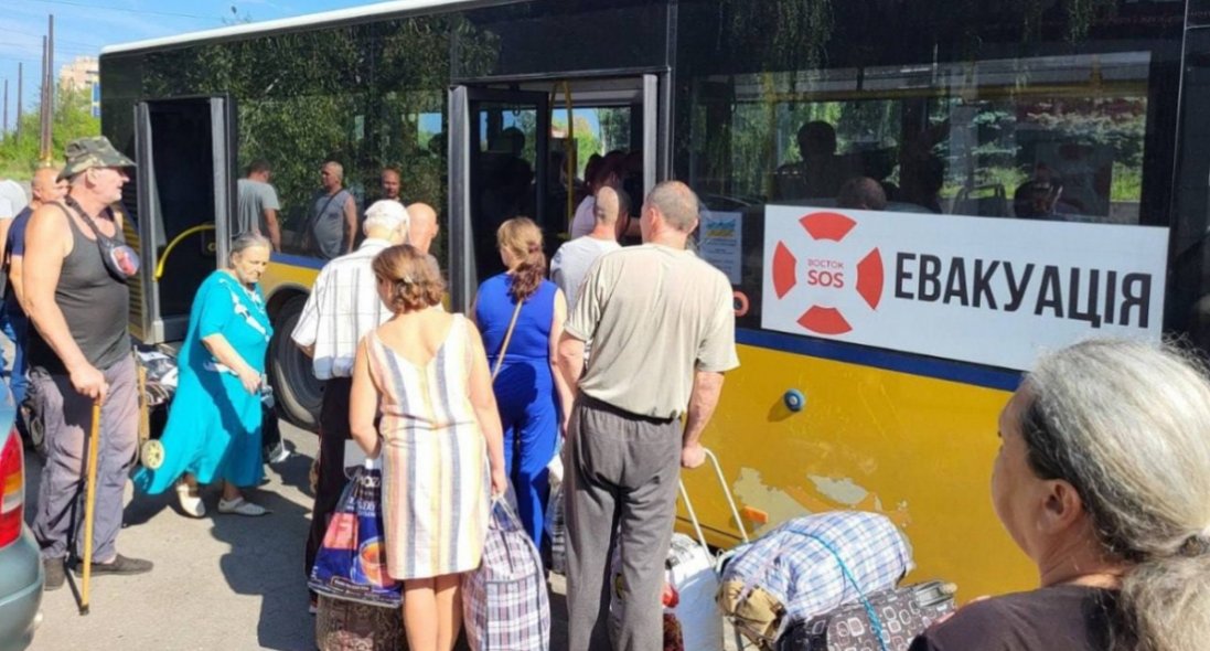 Куди звернутися, аби виїхати з окупованого Мелітополя