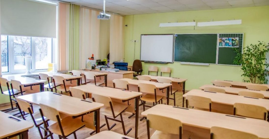 На Луганщині окупанти підготували псевдоісторичну методичку до 1 вересня