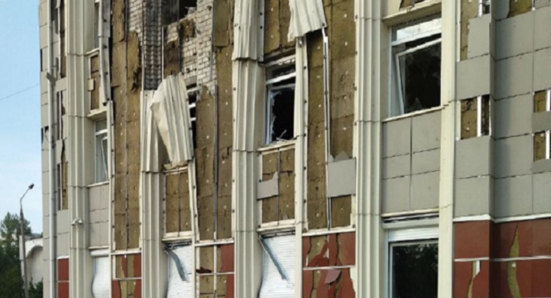 В Енергодарі росіяни обстріляли міськраду