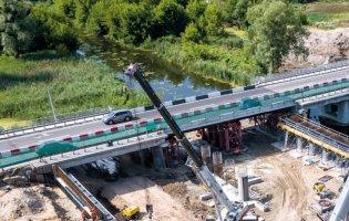 Скільки в Україні відновили зруйнованих війною мостів