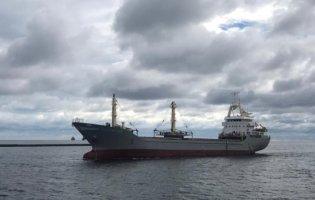 З портів Одеси вийшли ще 7 суден