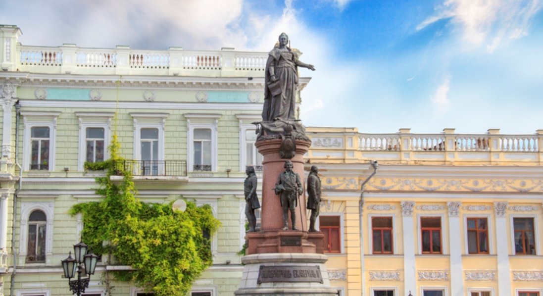 Знесення пам’ятника Катерині ІІ в Одесі: міськрада провалила голосування