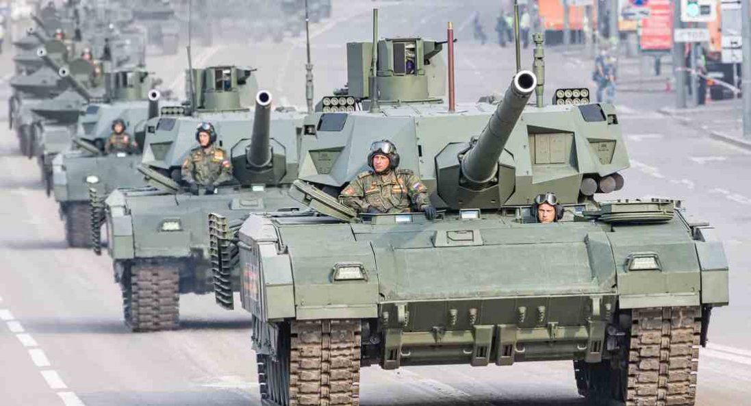 До білорусі росіяни відправлять 170 танків, до 200 ББМ і близько ста гармат
