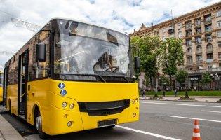 У Києві в маршрутах можна оплатити проїзд карткою