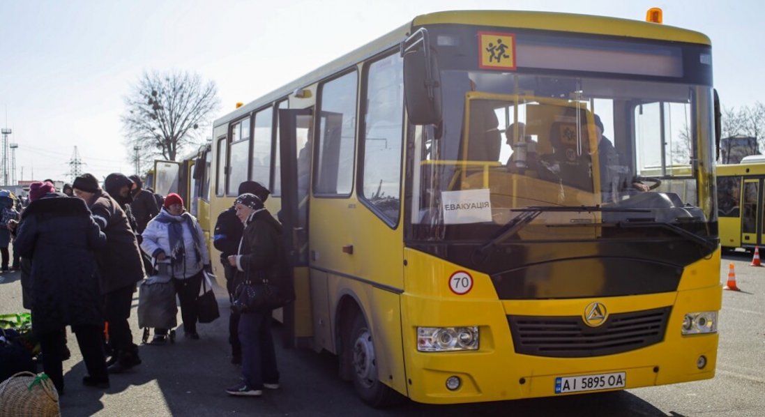 У Кривий Ріг зі звільнених сіл на Херсонщині курсуватиме безкоштовний автобус