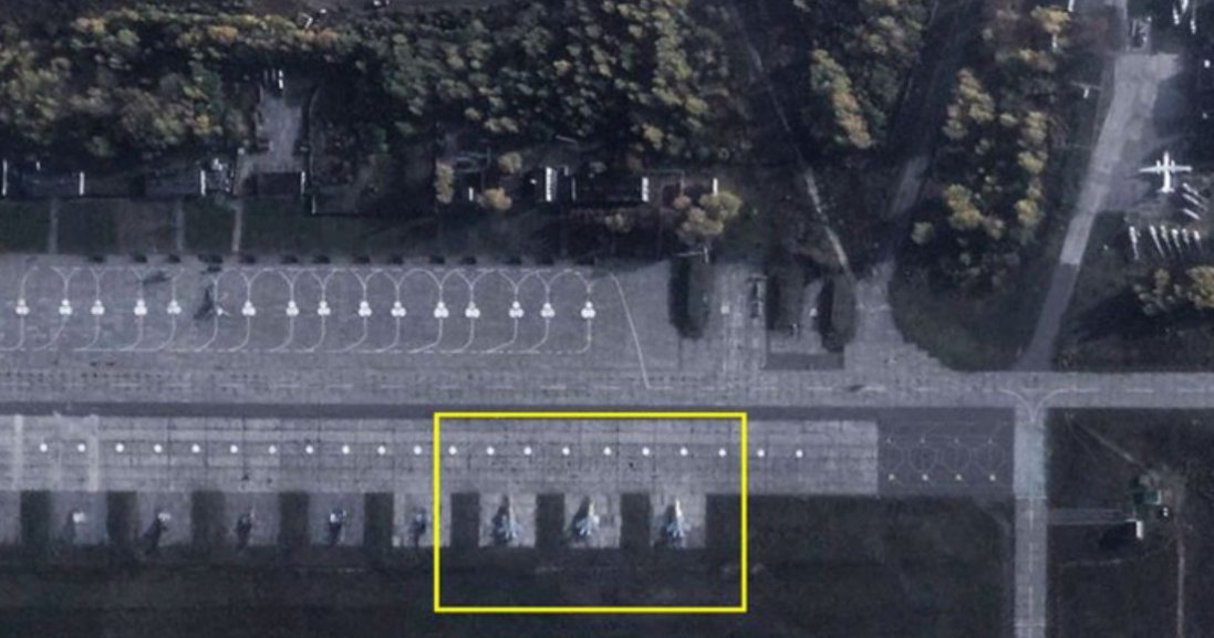 У білорусі помітили російські МіГи-31К і контейнери, де можуть зберігати гіперзвукові ракети