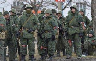 У Каховці вдарили по будівлі, де базувалися 200 росіян