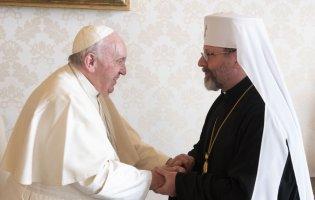 Скандальна заява Папи Римського: йому подарували фрагмент російської міни