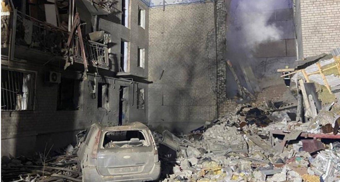 Ракетний удар по будинку в Миколаєві: зросла кількість жертв