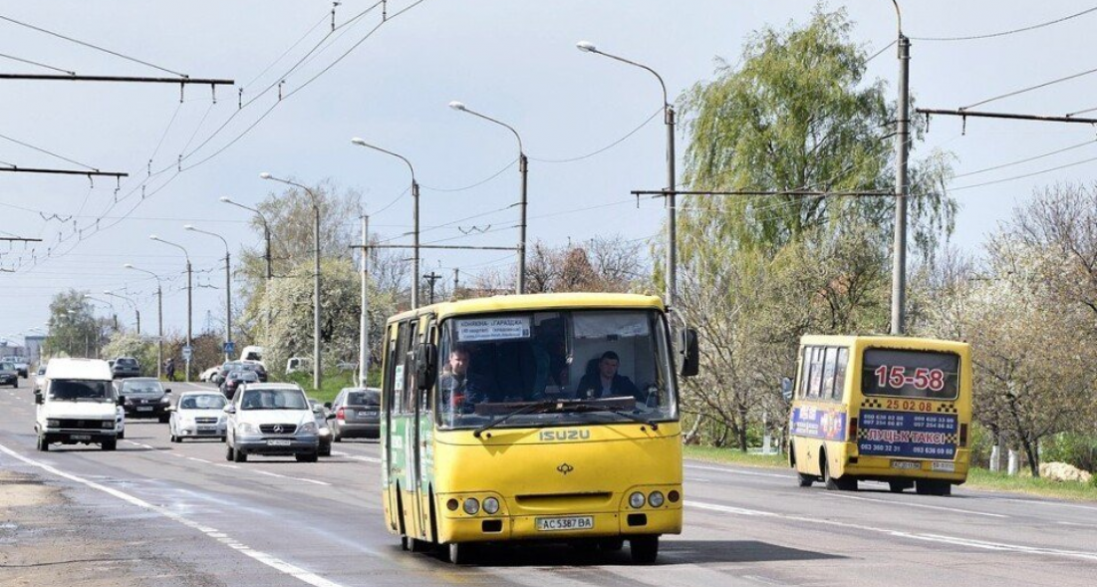 У Луцьку змінили схему руху приміського автобуса