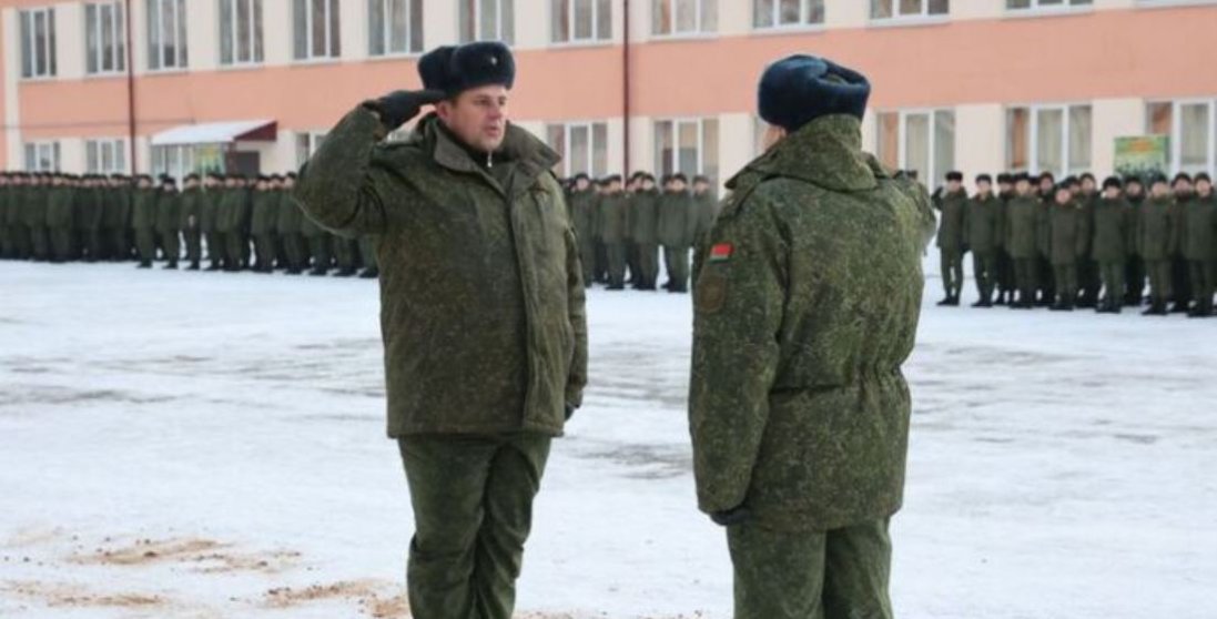 У білорусь прибули група російських генералів і невідомий VIP-борт