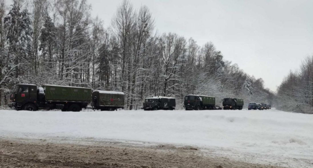 У Брест повертаються війська, які були на кордоні з Україною