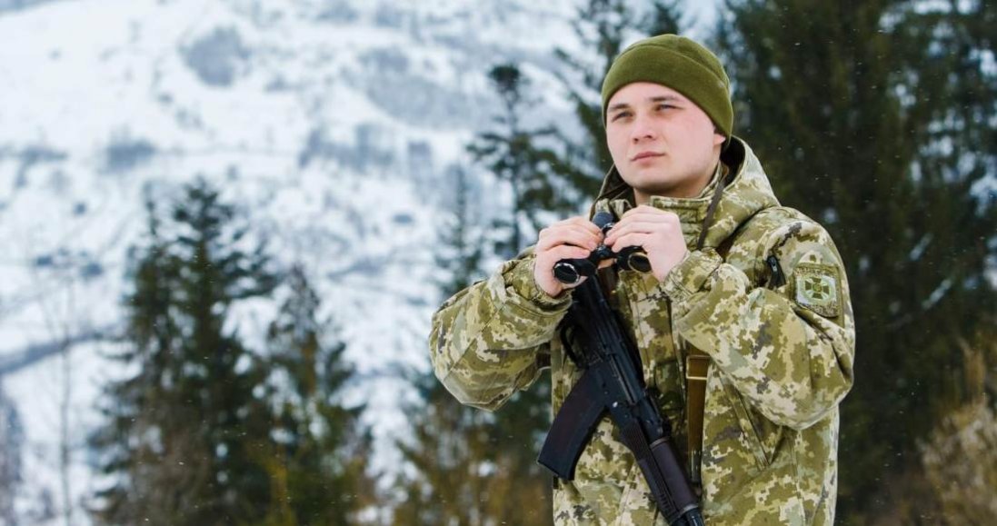 Прикордонники з вертольотами шукають українців, які незаконно перетнули кордон із Румунією
