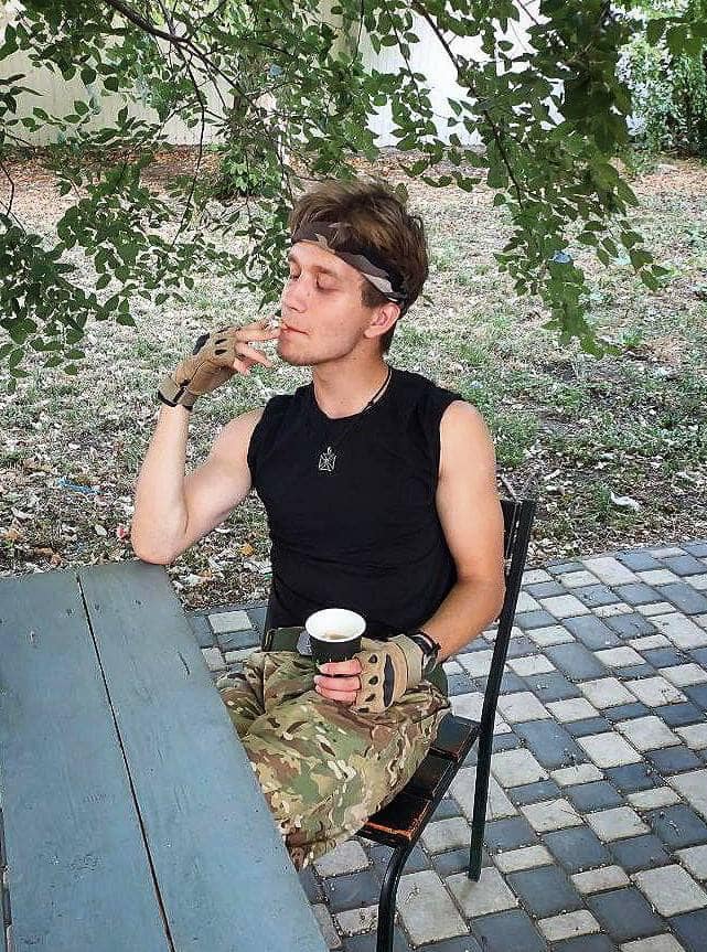 Богдан Лягов, 19 років