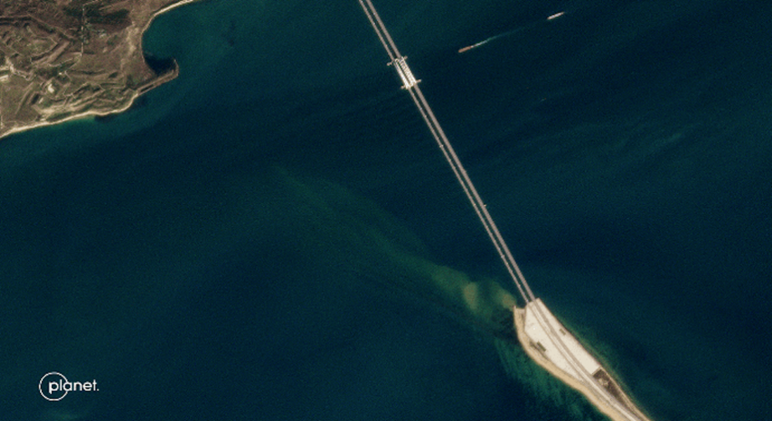 На підходах до Кримського мосту виникли величезні затори
