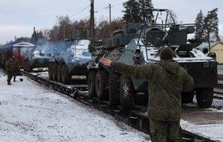 У білорусь з росії перекинули додаткову військову техніку