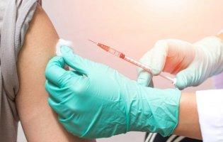Чи існують вакцини, що захищають водночас від грипу та ковіду