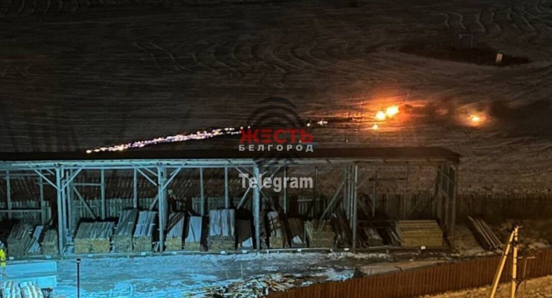 У Бєлгороді дрон пошкодив ЛЕП і спровокував пожежу зі знеструмленням