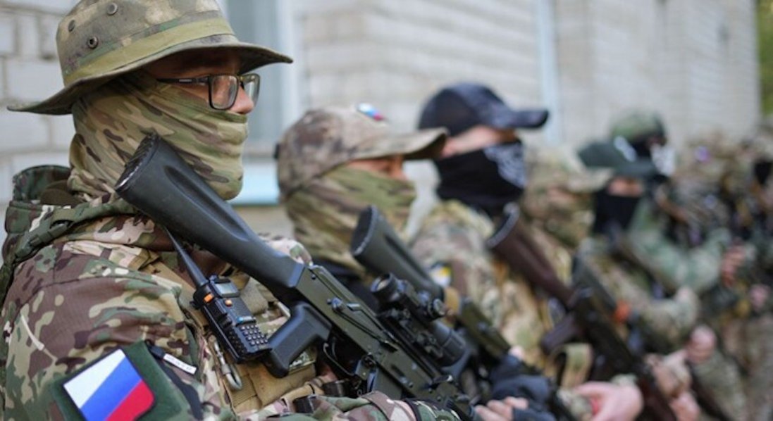 На Луганський напрямок росіяни стягнули 30 тисяч військових