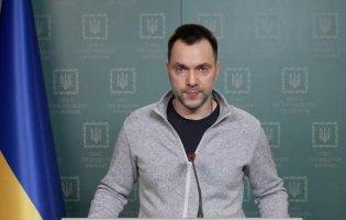 Офіс президента задовольнив прохання Арестовича про звільнення