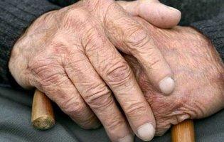 У Нововолинську пограбували 88-річного пенсіонера